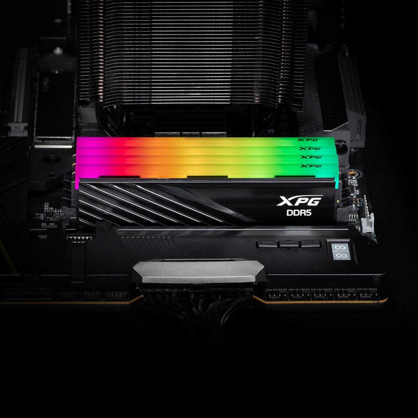 ADATA XPG LANCER BLADE RGB DDR5 6000/6400MT/S CL30/32/36 2X16GB/2X32GB (BLACK/WHITE)